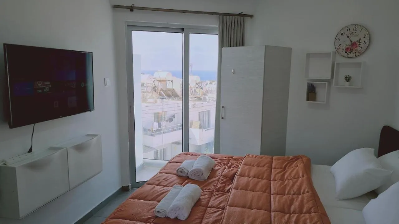Stay Napa Living Studios Ayia Napa 0*,