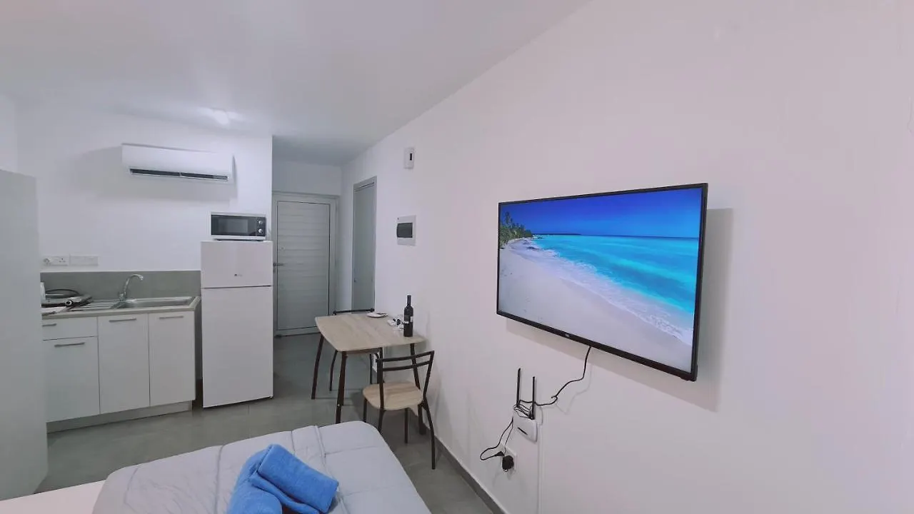 Stay Napa Living Studios Ayia Napa 0*,